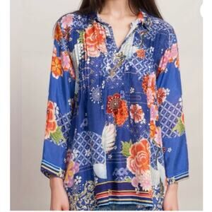 JOHNNY WAS Women's Blue 100% Silk Blue Floral Tunic Blouse LARGE Boho Top